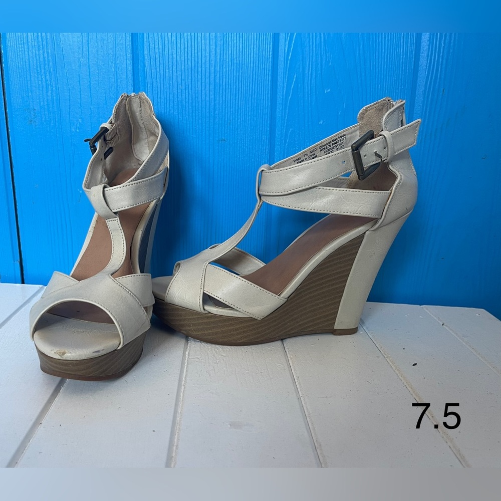 Nude/Cream wedges from Kohl’s